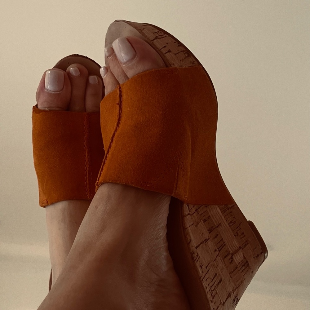 NINE WEST Wedge Sandals Size 6M
